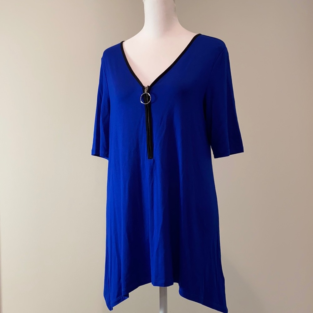 Women's Cable & Gauge zipper front top